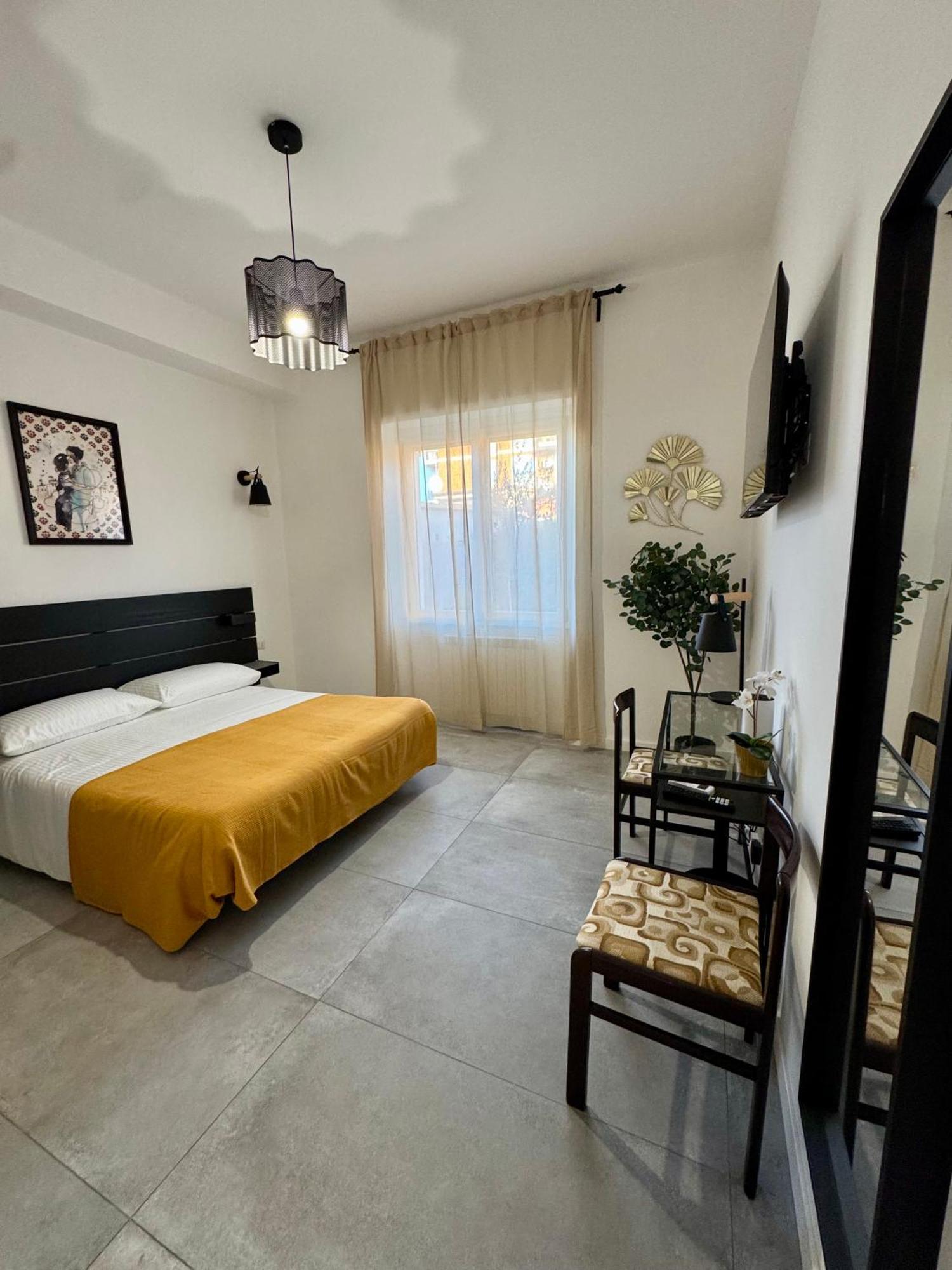 Hotel Fil Rouge Ciampino Exterior foto
